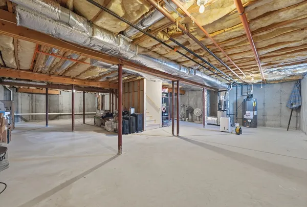$569,900 | 2 Strawberry Lane, Unit C, Hudson, MA 01749