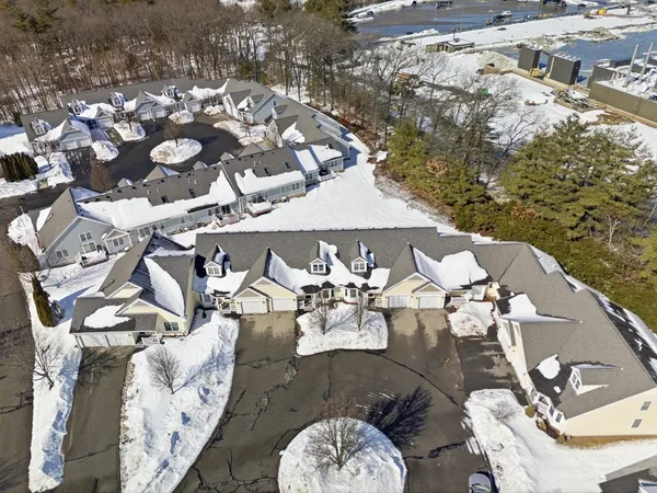 $569,900 | 2 Strawberry Lane, Unit C, Hudson, MA 01749