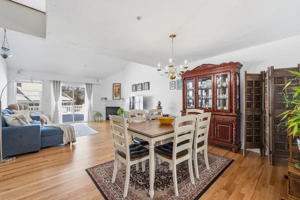 $569,900 | 2 Strawberry Lane, Unit C, Hudson, MA 01749