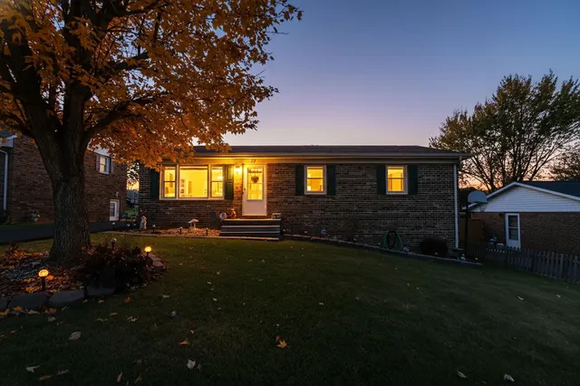 $345,000 | 27 Bingham Street, Verona, VA 24482