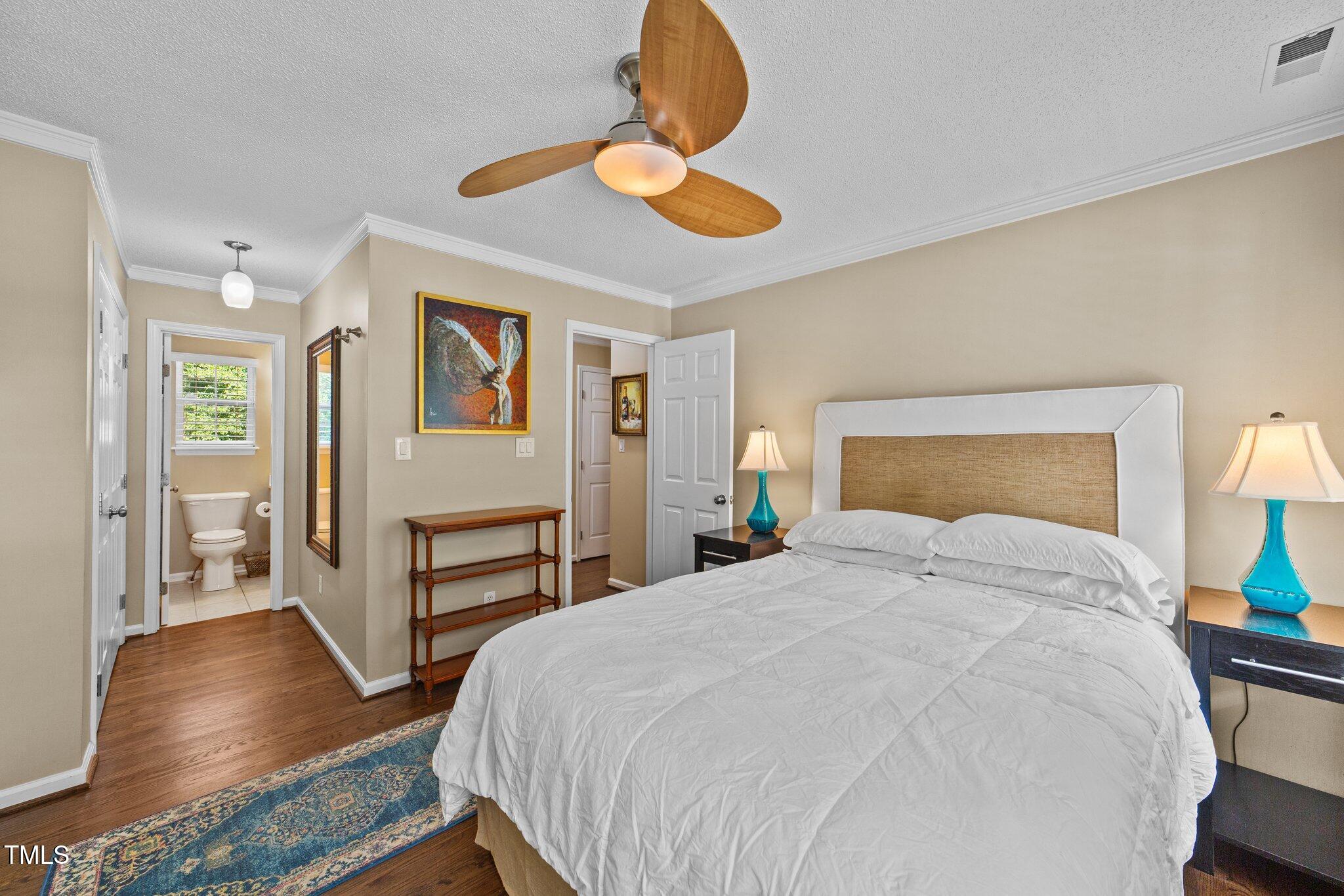 1033 Mills Street Raleigh, NC 27608 - Photo 17 of 36 36-web-or-mls-VB4A3663