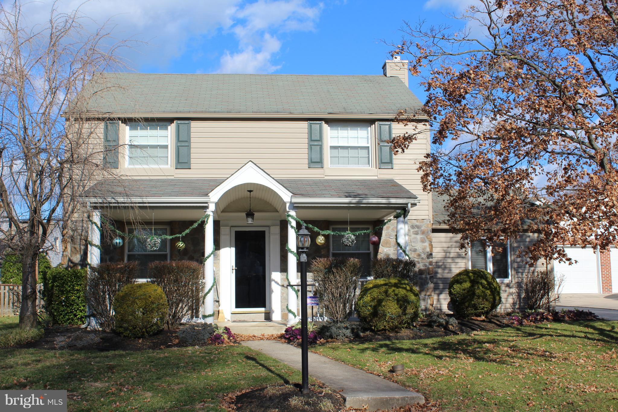 359 Sedgewood Road Springfield, PA 19064 - Photo 1 of 18