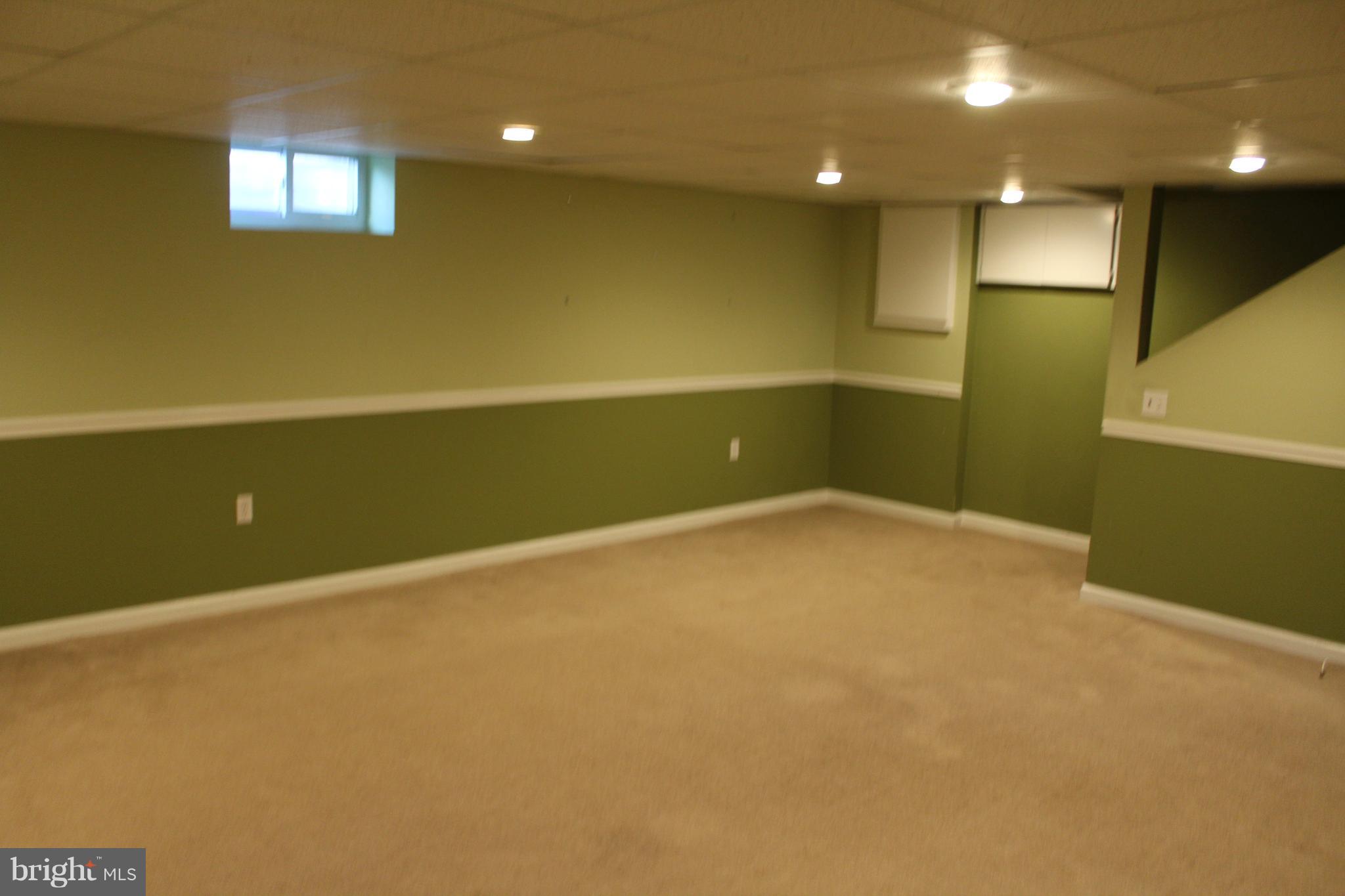 359 Sedgewood Road Springfield, PA 19064 - Photo 11 of 18