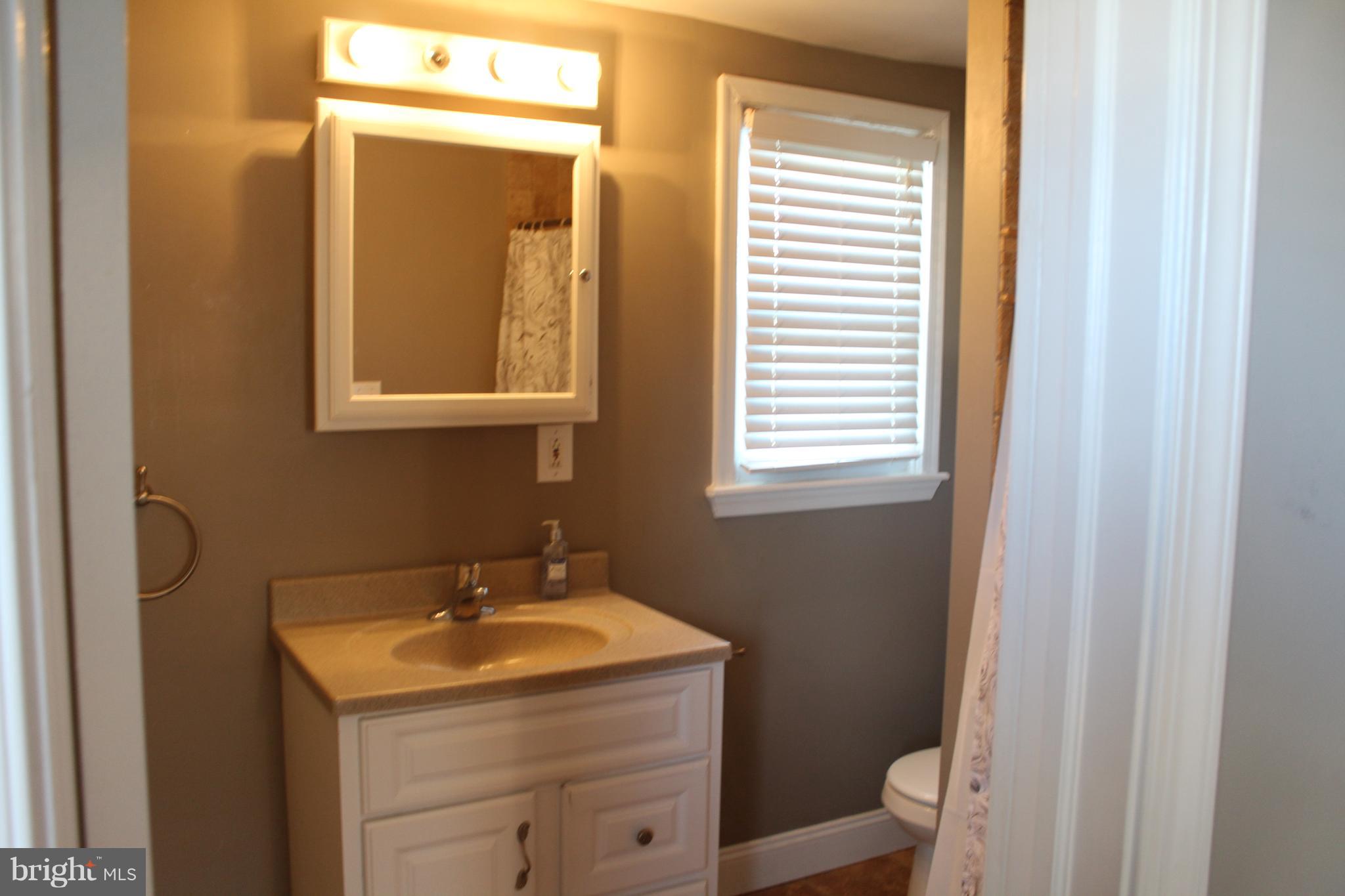 359 Sedgewood Road Springfield, PA 19064 - Photo 16 of 18
