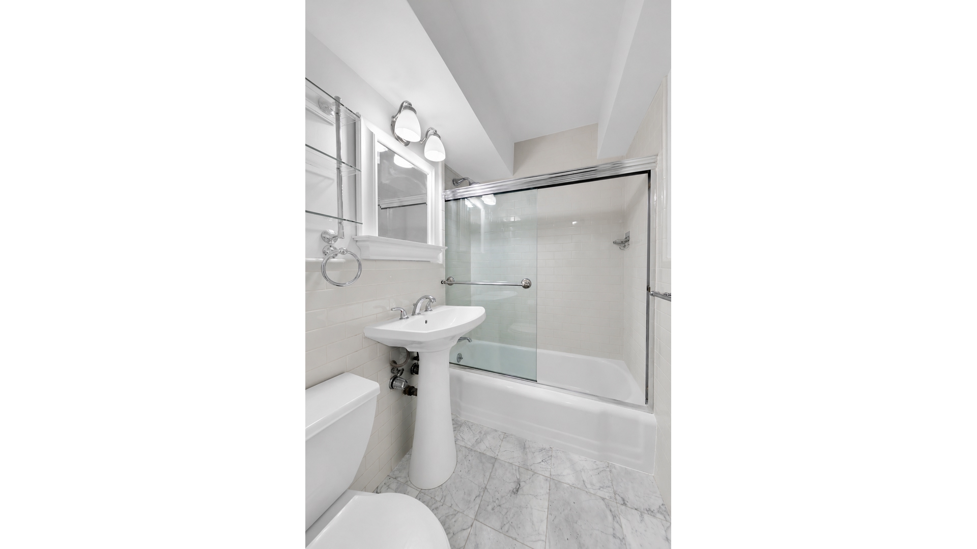 333 East 75th Street, Unit 7H Manhattan, NY 10021 - Photo 8 of 11