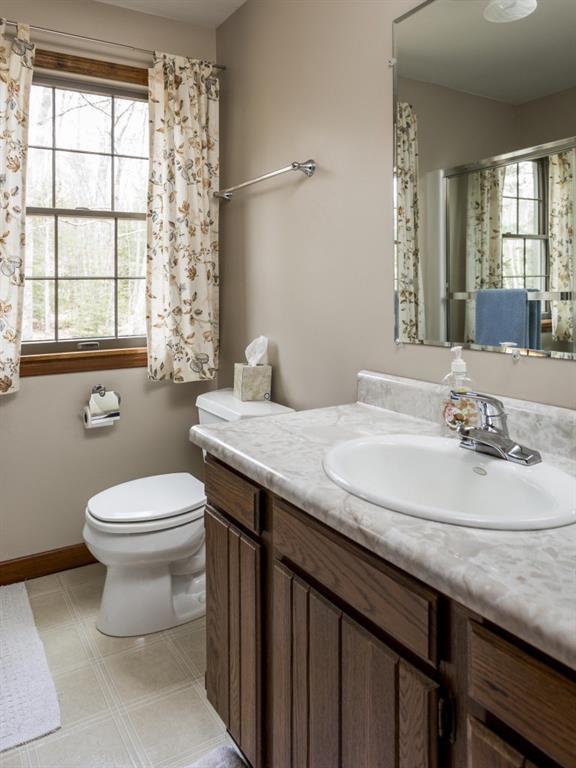 9 The Ledges Trevett, ME 04571 - Photo 23 of 34 Master bath with tub/shower with...