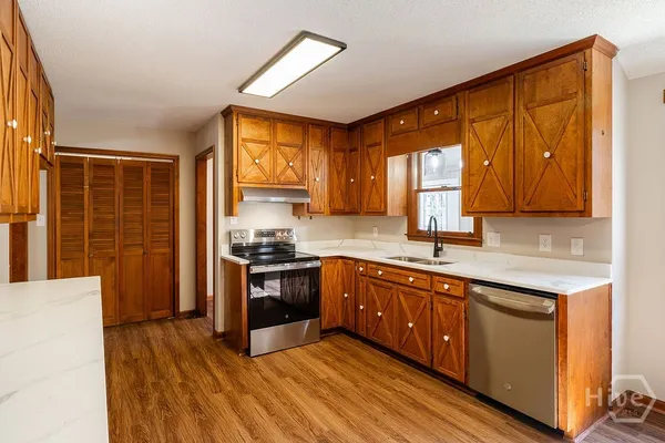 $350,000 | 4811 Highway 106, Hull, GA 30646