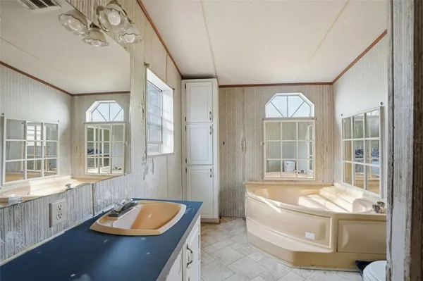 $160,000 | 144 Northeast 159th Avenue, Old Town, FL 32680