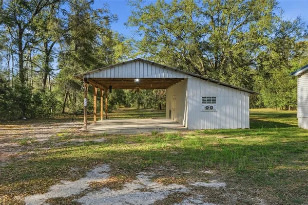 $160,000 | 144 Northeast 159th Avenue, Old Town, FL 32680