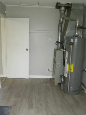 $1,795 | 17 Oak Lane, Park Forest, IL 60466