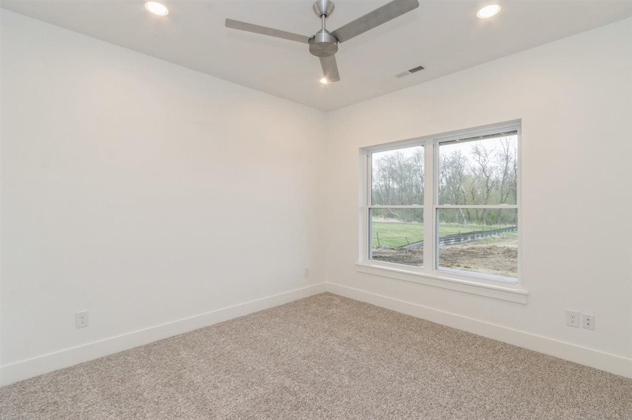 1023 High Rdg Trail Solon, IA 52333 - Photo 36 of 47 Gallery Image 36