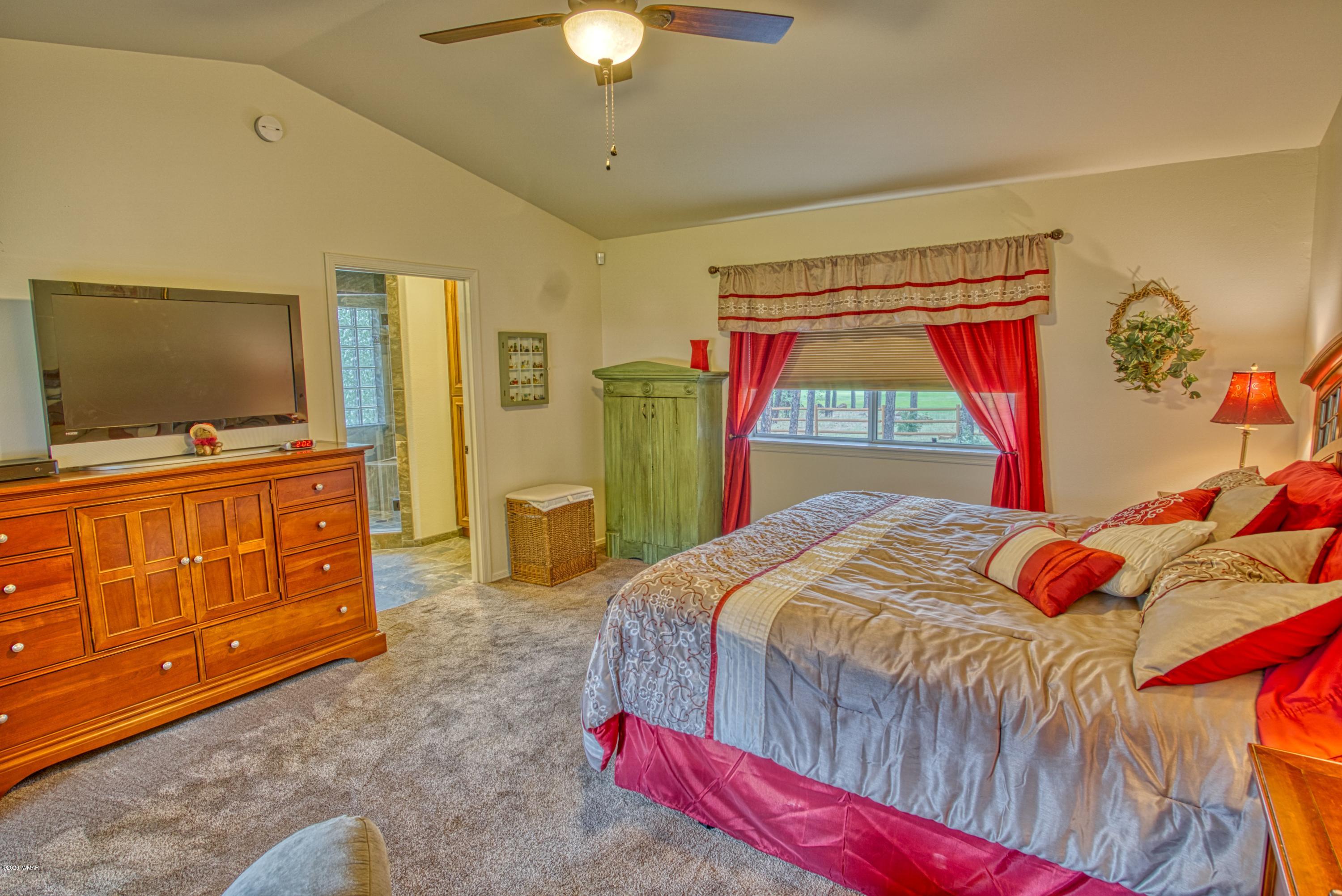 7208 White Oak Road Pinetop, AZ 85935 - Photo 8 of 20 Gallery Image 8