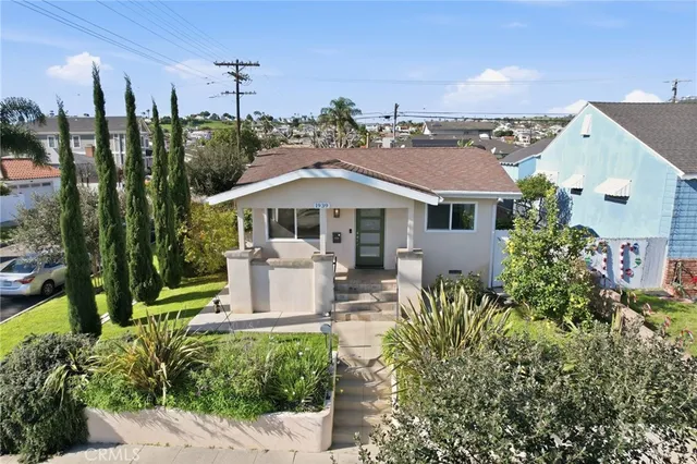 $1,050,000 | 1939 South Leland Street, San Pedro, CA 90731