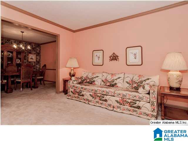 1937 Crossvine Road Birmingham, AL 35244 - Photo 4 of 29