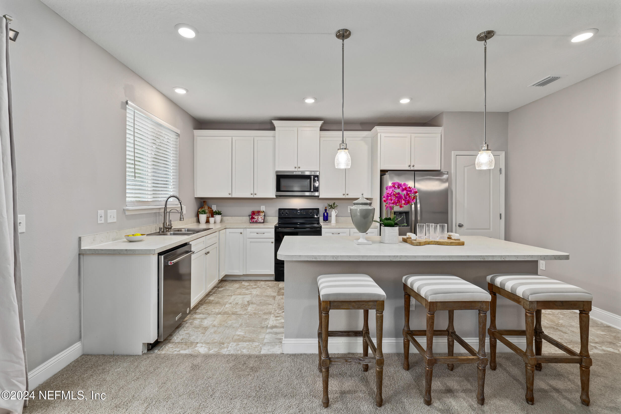 8124 Fouraker Forest Road Jacksonville, FL 32221 - Photo 18 of 56 Kitchen_