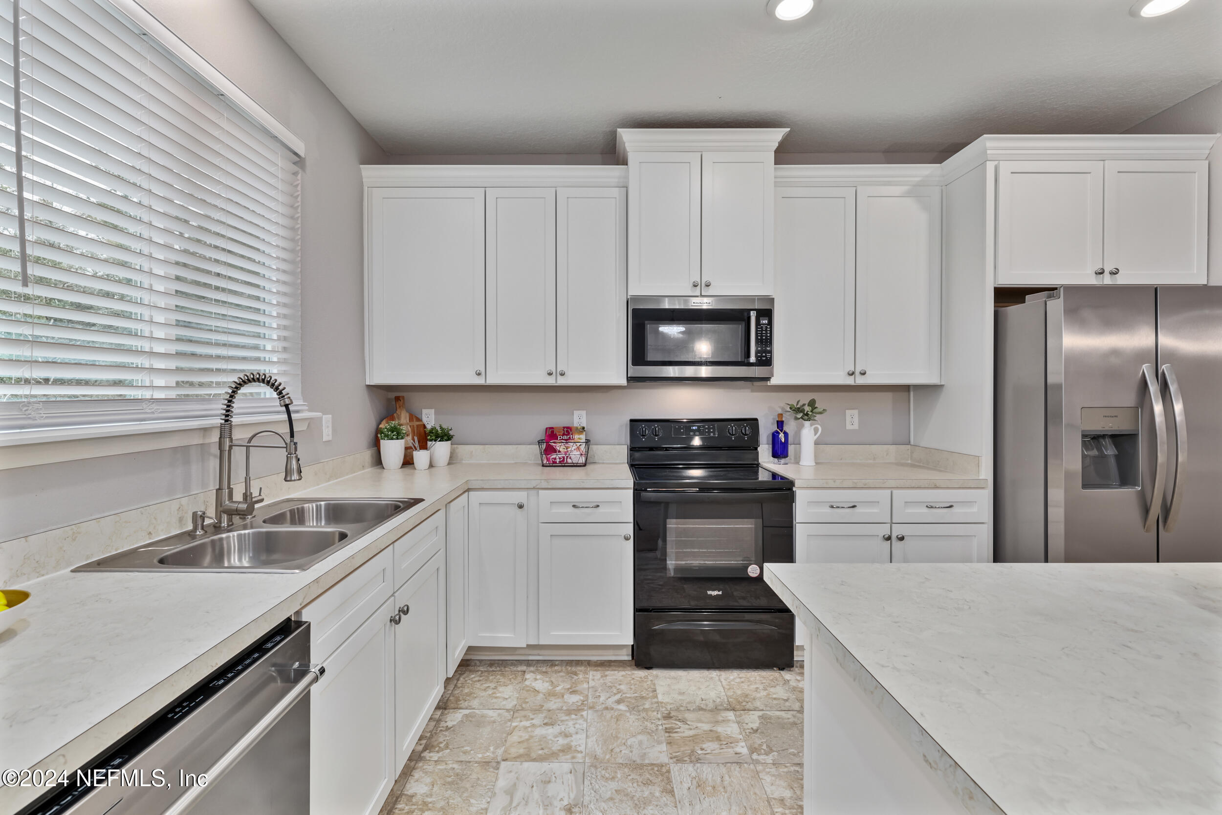 8124 Fouraker Forest Road Jacksonville, FL 32221 - Photo 20 of 56 38 - interior