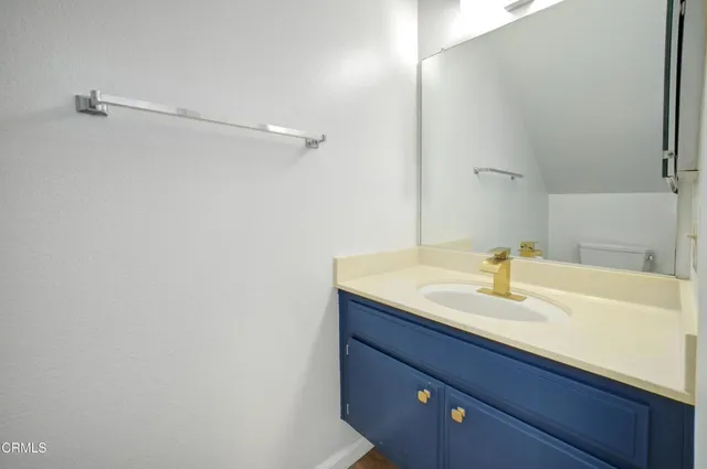 $3,400 | 1534 Eland Lane, Ventura, CA 93003