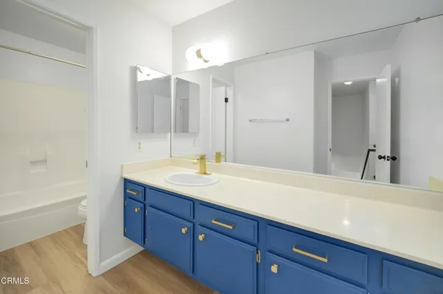 $3,400 | 1534 Eland Lane, Ventura, CA 93003