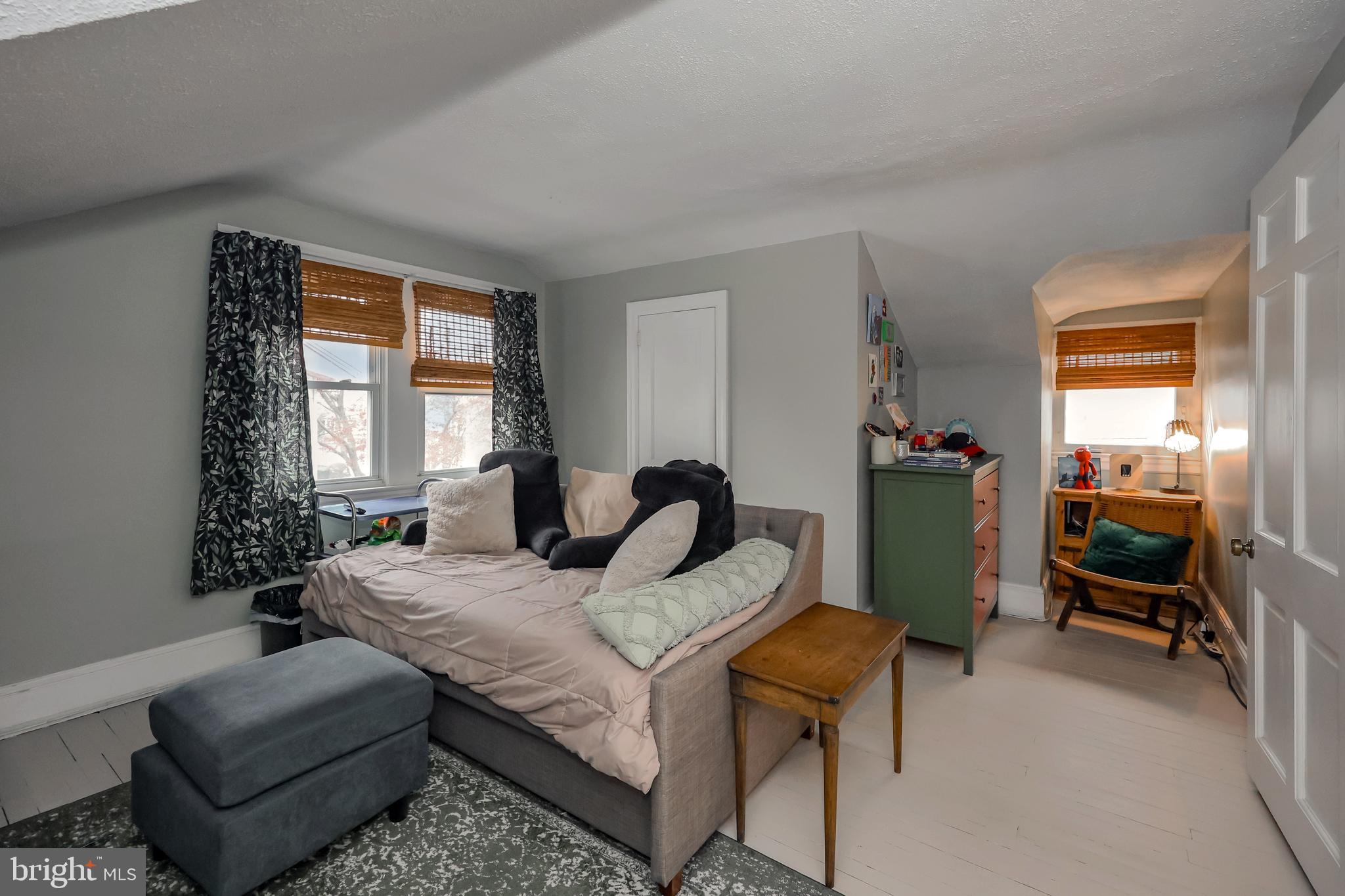 137 Strathmore Road Havertown, PA 19083 - Photo 35 of 47