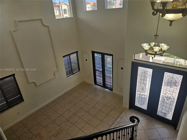 $5,250 | 15387 Southwest 21 Lane, Unit 1, Miami, FL 33185