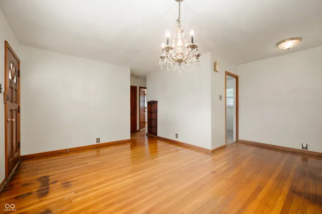 $329,900 | 1212 Woodlawn Avenue, Indianapolis, IN 46203