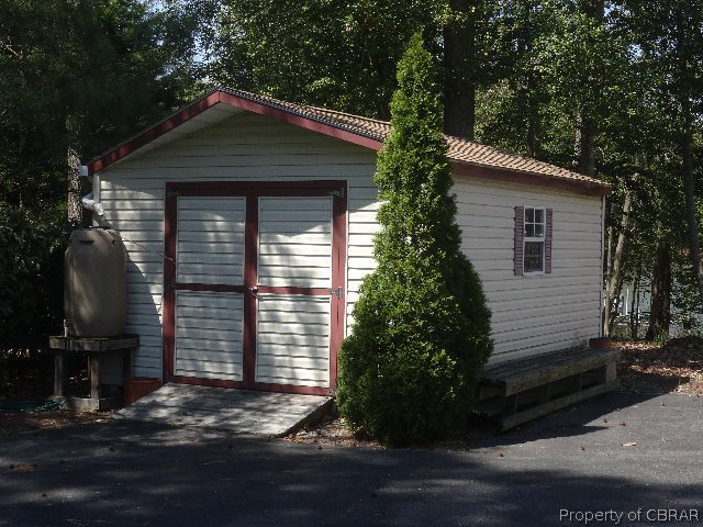 143 Emerald Cove Road Reedville, VA 22539 - Photo 8 of 36