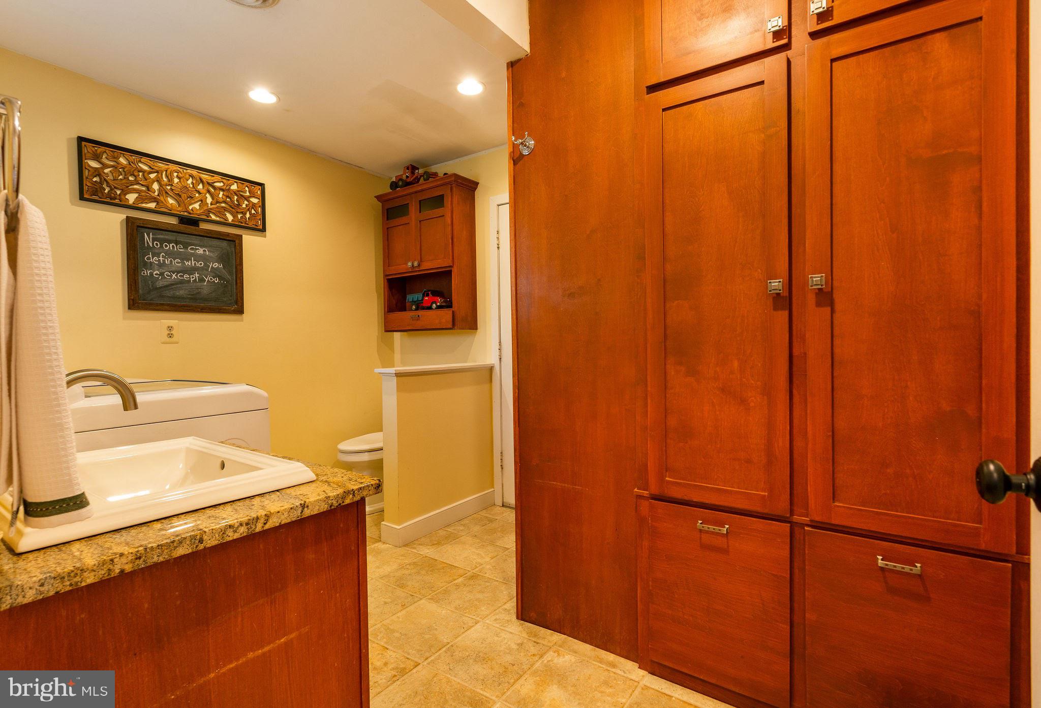7108 Ridge Crest Drive Frederick, MD 21702 - Photo 14 of 51 Amazing Mudroom and Half Bath