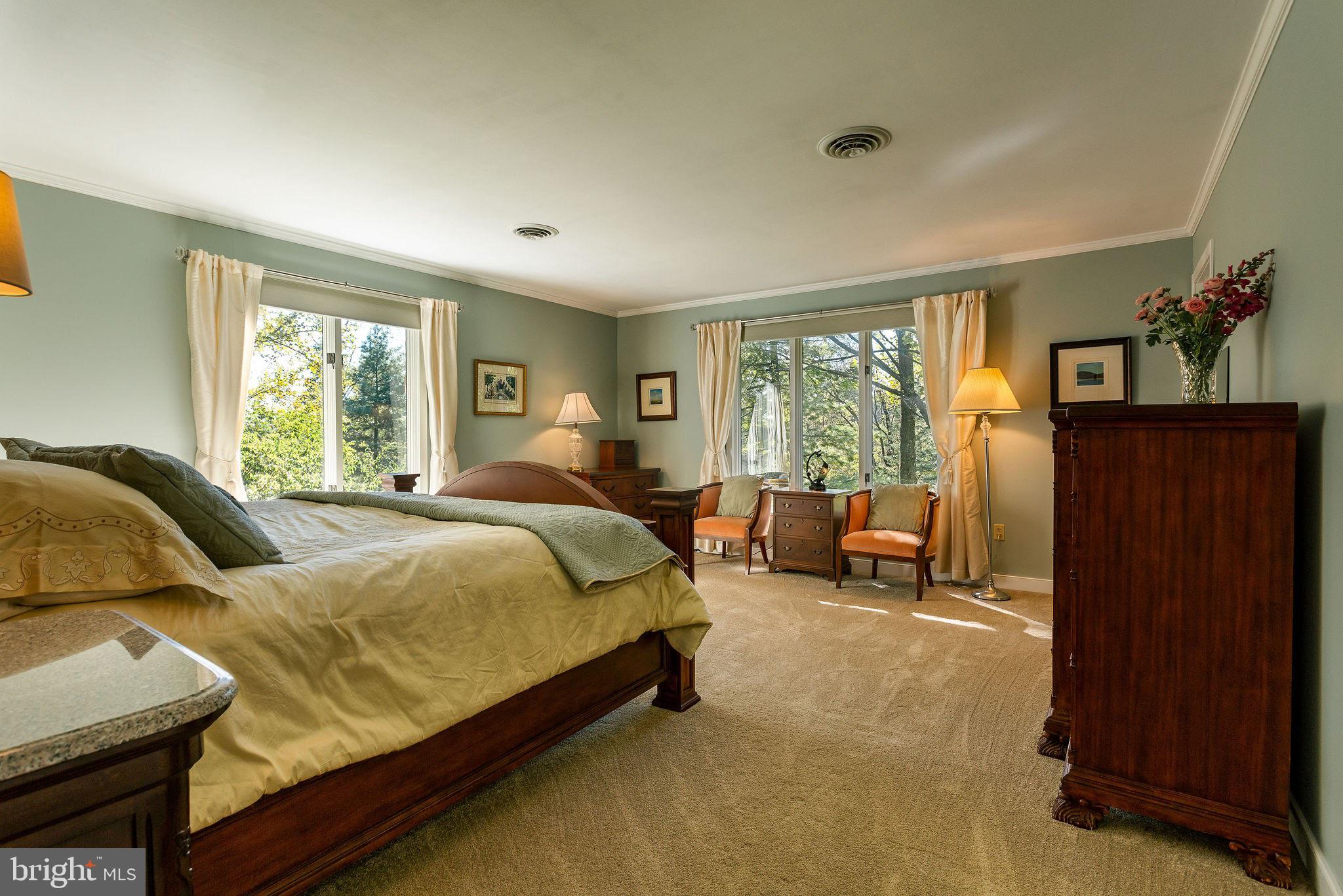 7108 Ridge Crest Drive Frederick, MD 21702 - Photo 15 of 51 Spacious Owners Bedroom
