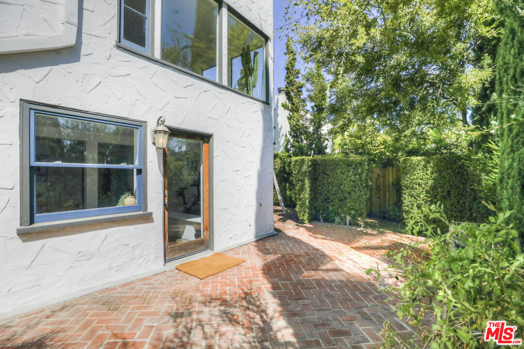 3003 Fall Avenue Los Angeles, CA 90026 - Photo 41 of 45 a view of a house with a outdoor space