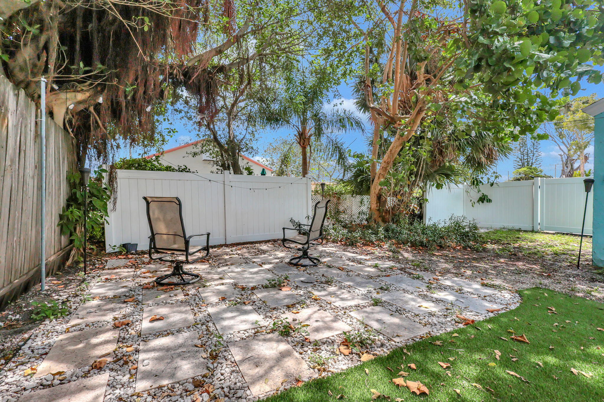114 West 18th Street Riviera Beach, FL 33404 - Photo 6 of 29 PRIVATE BACKYARD