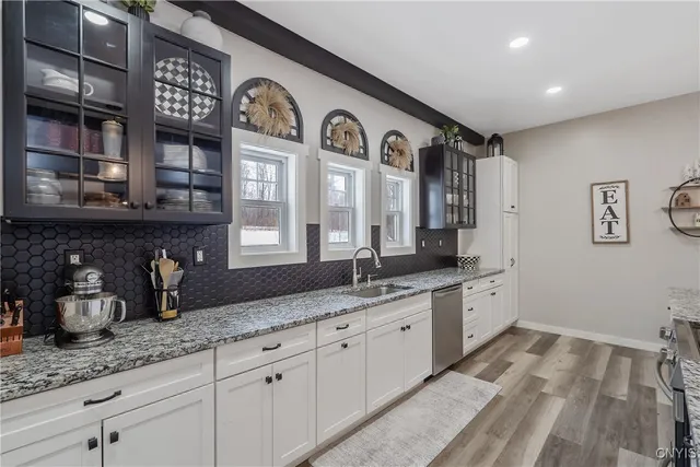 $399,900 | 253 Pendergast Road, Granby, NY 13135