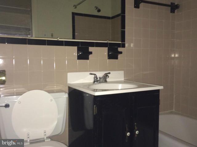 3801 Swann Road, Unit 203 Suitland, MD 20746 - Photo 12 of 12 Bath