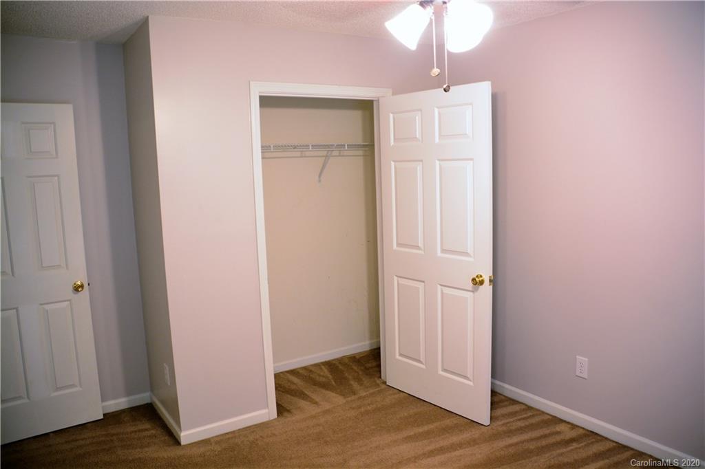 5331 Ruth Drive Charlotte, NC 28215 - Photo 16 of 29 Gallery Image 16