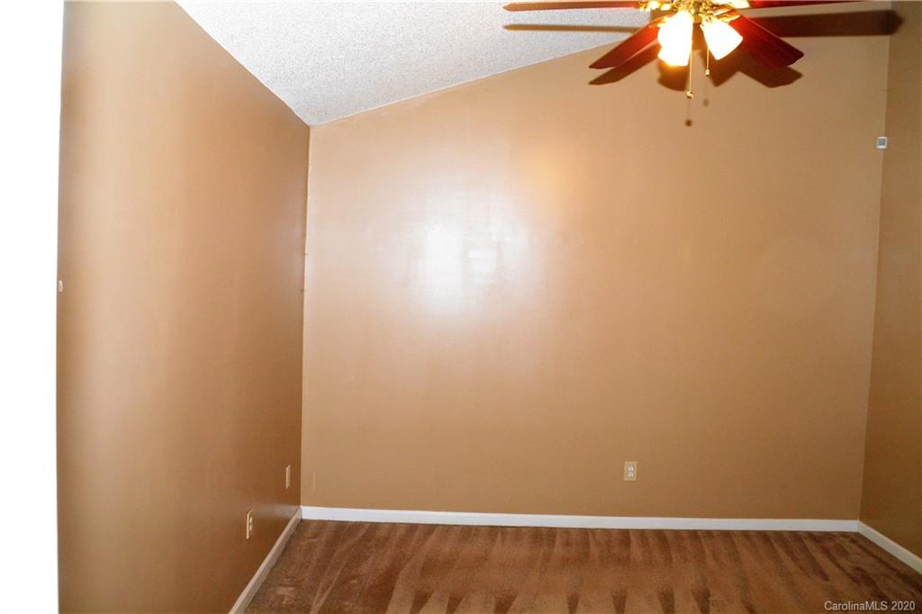 5331 Ruth Drive Charlotte, NC 28215 - Photo 21 of 29 Gallery Image 21