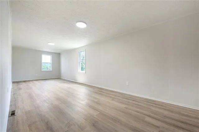 $194,000 | 322 East Barr Street, McDonald, PA 15057