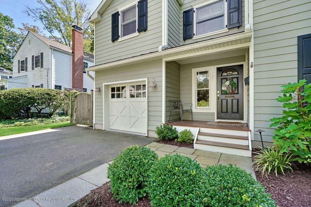 27 Southern Way Princeton, NJ 08540 - Photo 3 of 63 front view of a house with potted plants