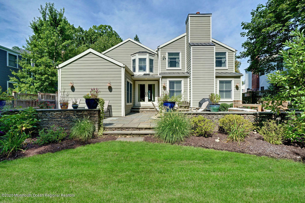 27 Southern Way Princeton, NJ 08540 - Photo 53 of 63 a front view of a house with a yard