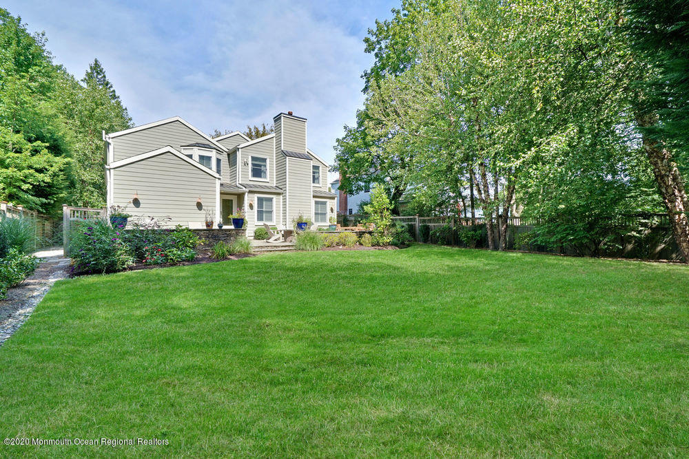 27 Southern Way Princeton, NJ 08540 - Photo 62 of 63 a front view of a house with a garden and trees