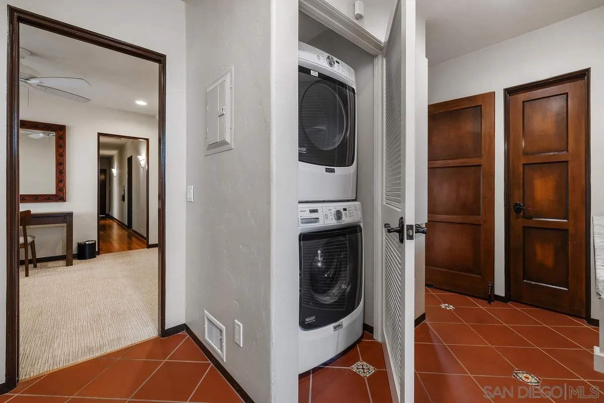 4111 Sunset Road San Diego, CA 92103 - Photo 21 of 36