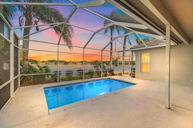 $1,050,000 | 6585 Waters Edge Way, Lakewood Ranch, FL 34202