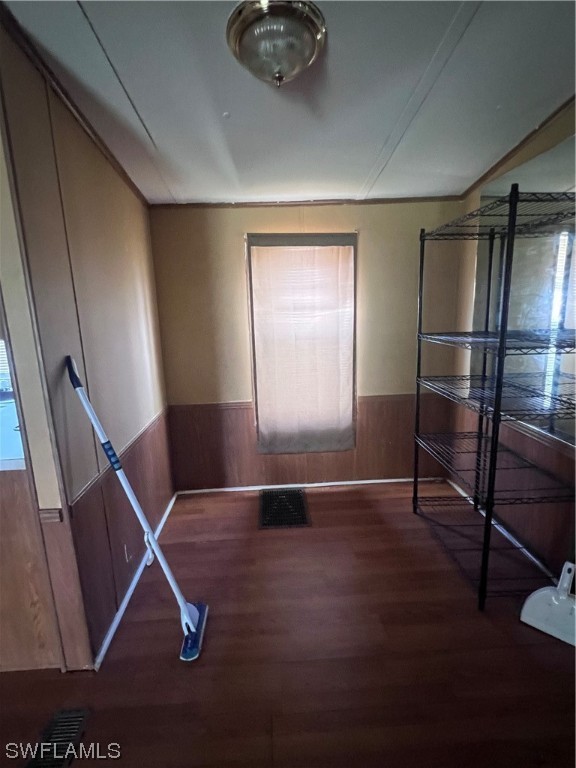 853 Reddish Circle Clewiston, FL 33440 - Photo 11 of 17 a view of entryway