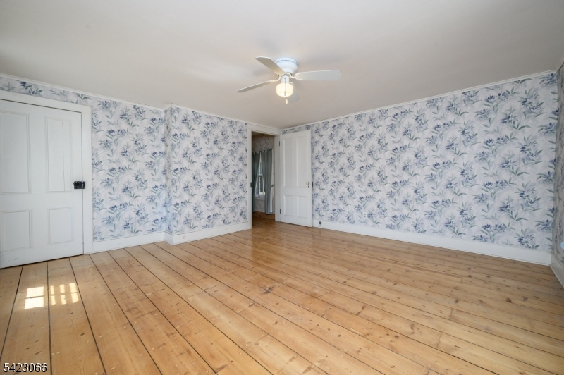 105 Morning Glory Road Warren, NJ 07059 - Photo 19 of 46