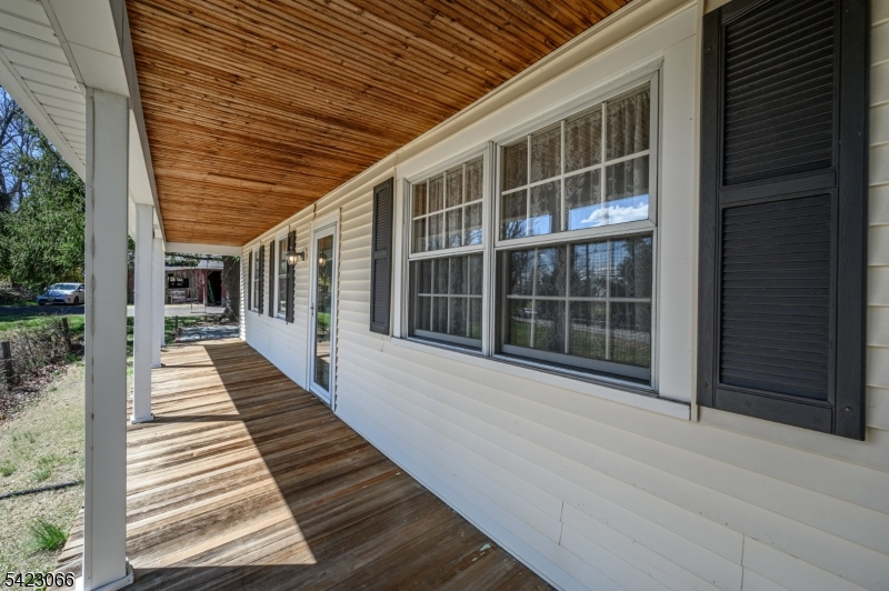 105 Morning Glory Road Warren, NJ 07059 - Photo 2 of 46