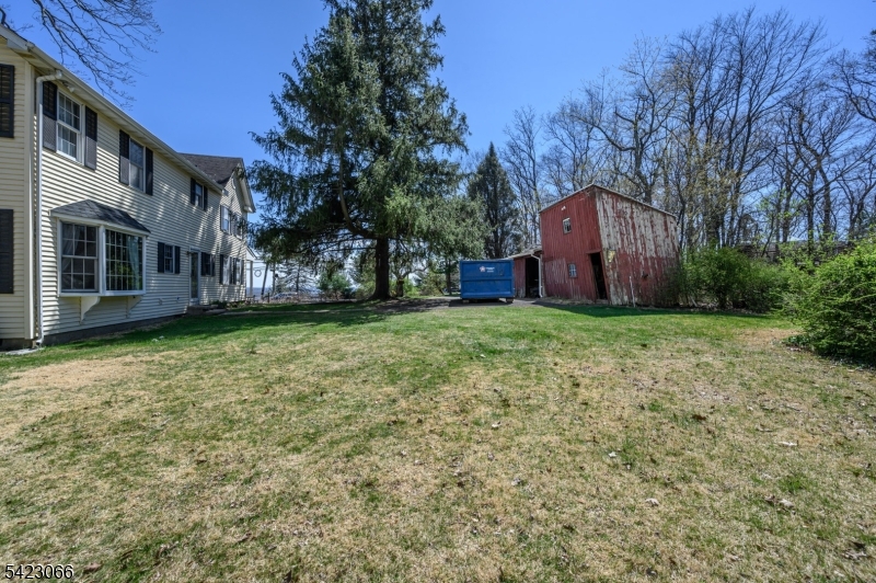105 Morning Glory Road Warren, NJ 07059 - Photo 34 of 46