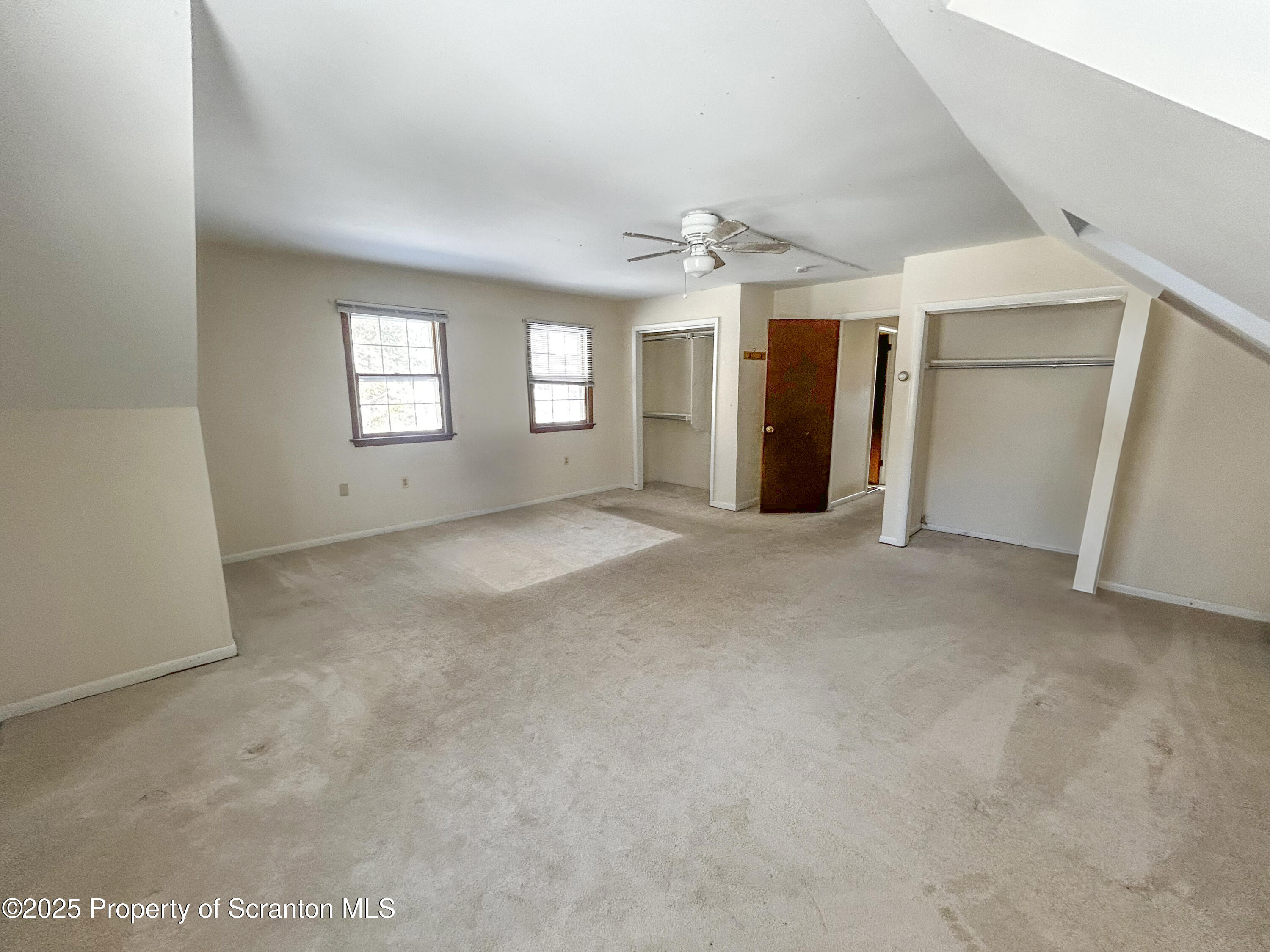 203 Willow Road Dalton, PA 18414 - Photo 13 of 27 IMG_5818