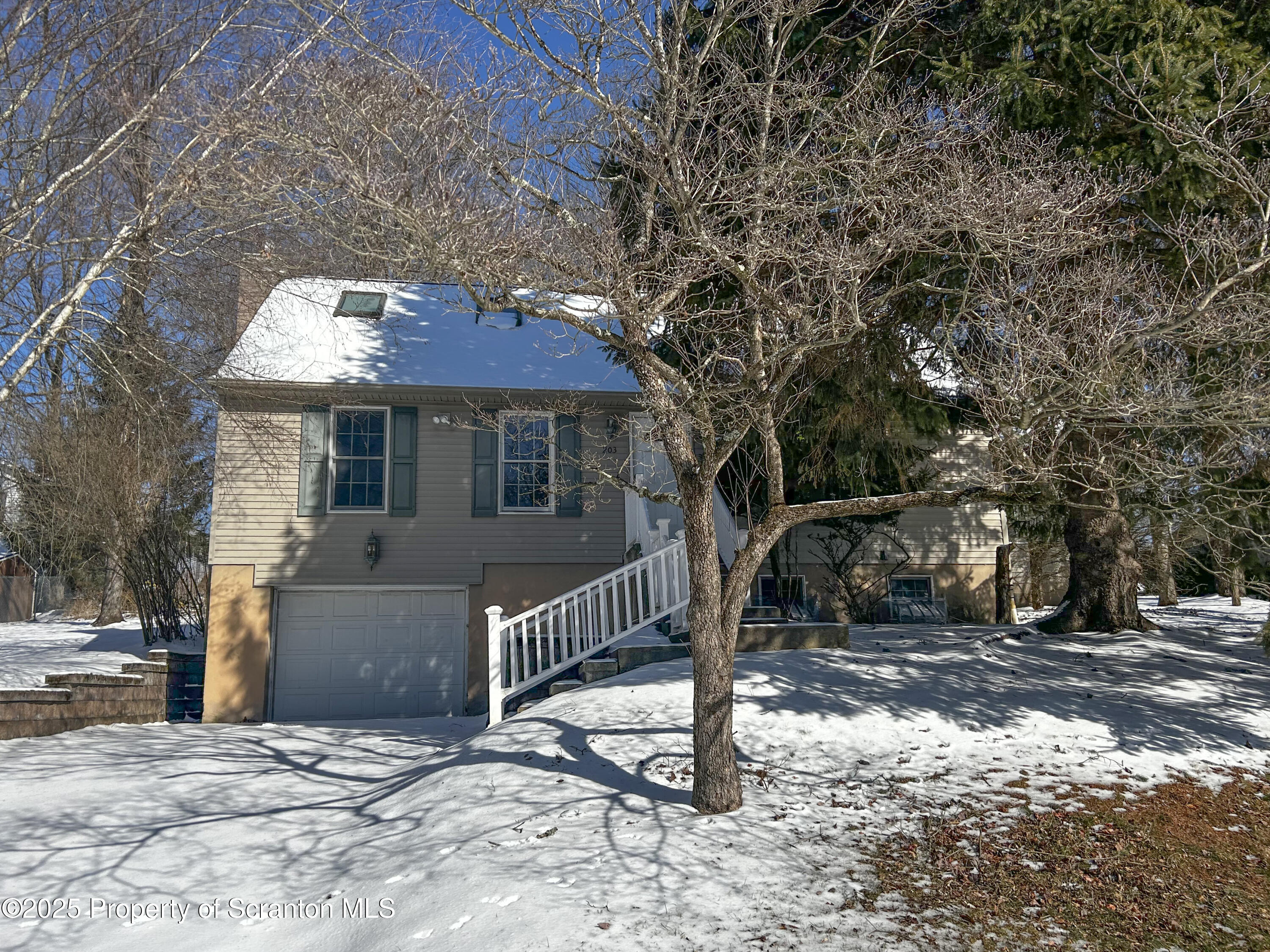 203 Willow Road Dalton, PA 18414 - Photo 24 of 27 IMG_5807