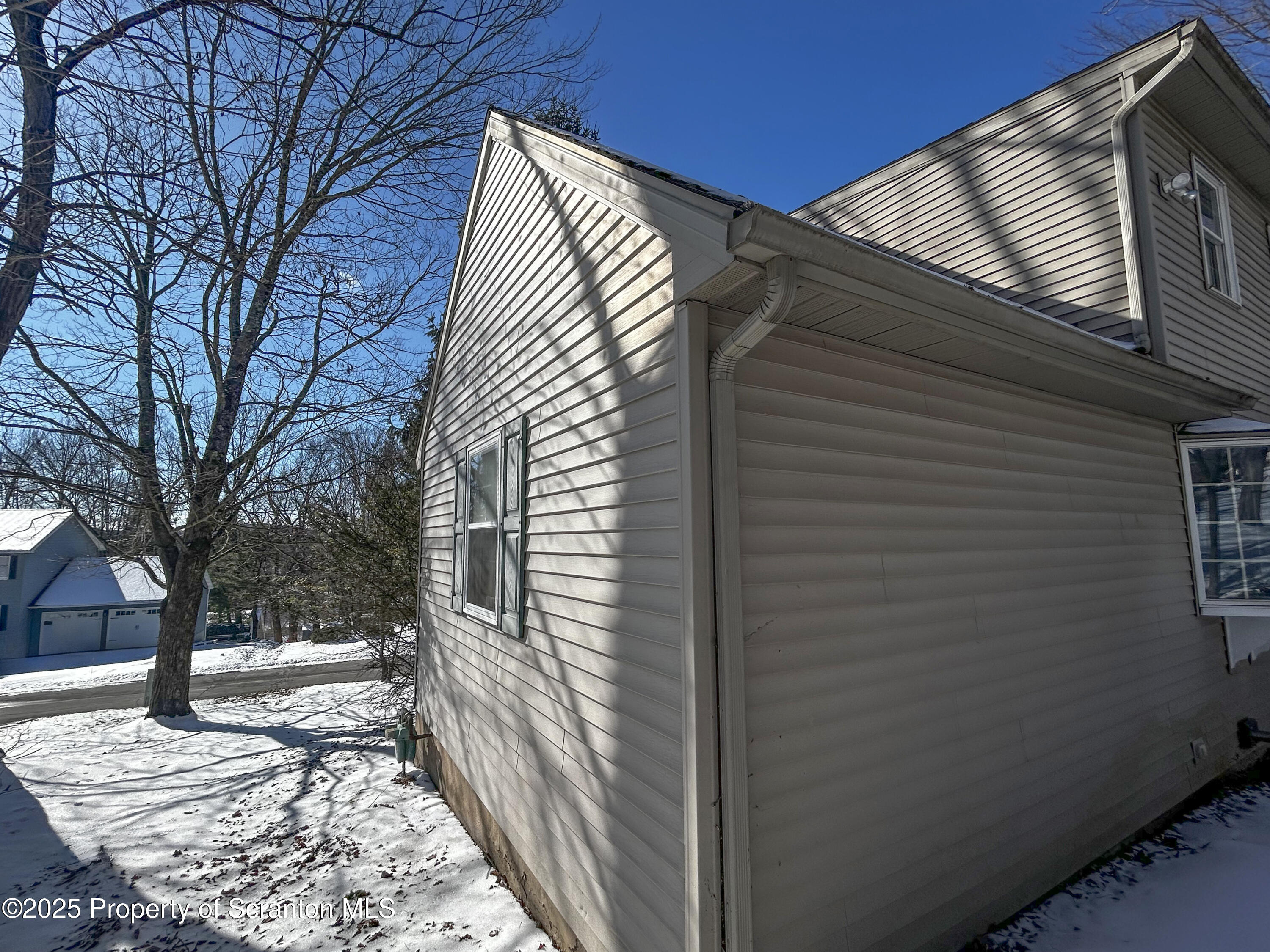 203 Willow Road Dalton, PA 18414 - Photo 27 of 27 IMG_5822