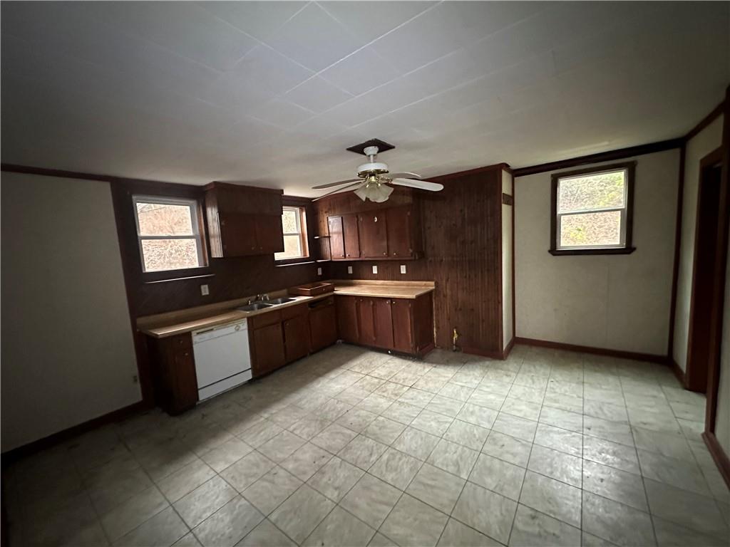 348 3rd Street Webster, PA 15087 - Photo 10 of 17