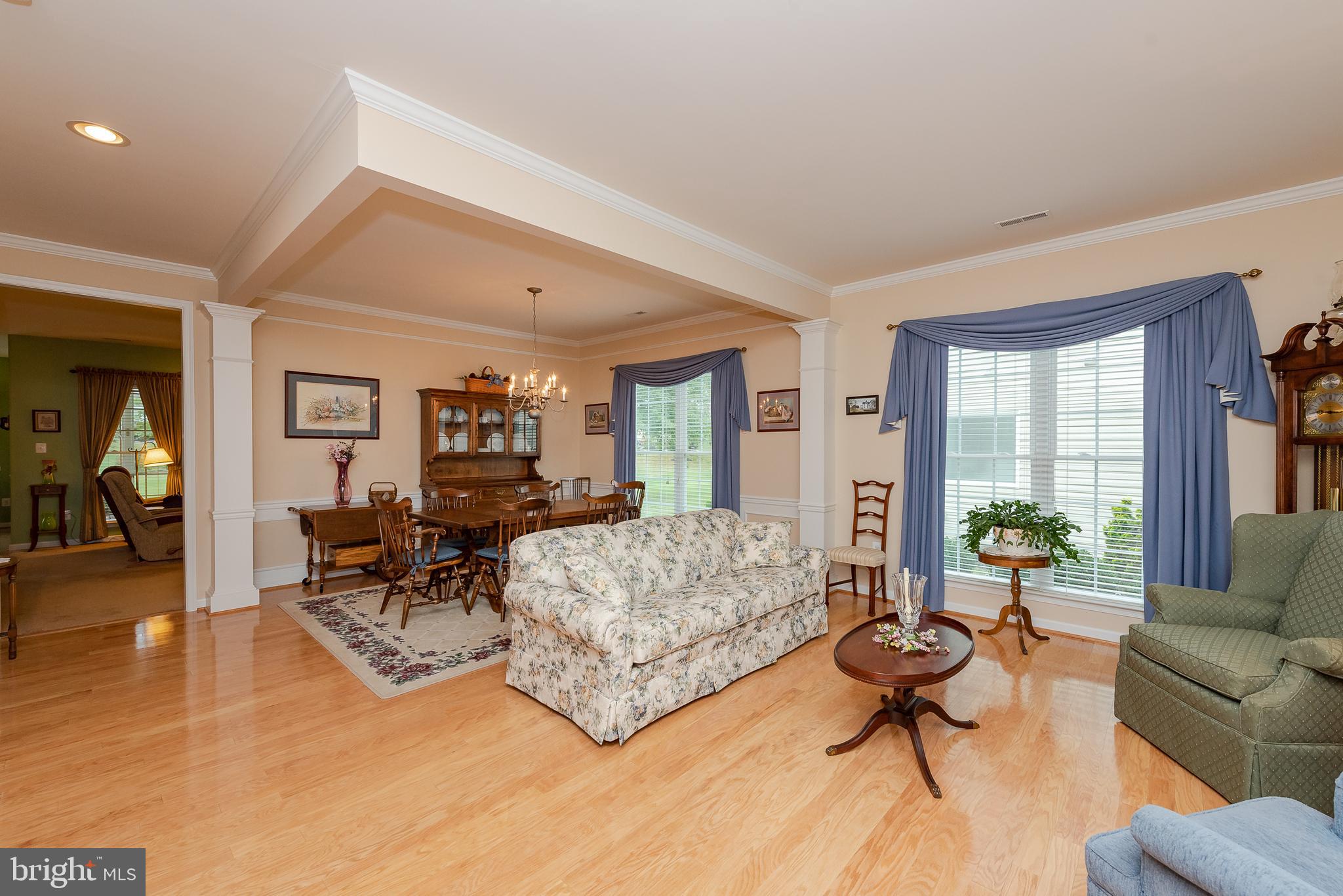 362 Grey Friars Road Westminster, MD 21158 - Photo 6 of 37 Living Room