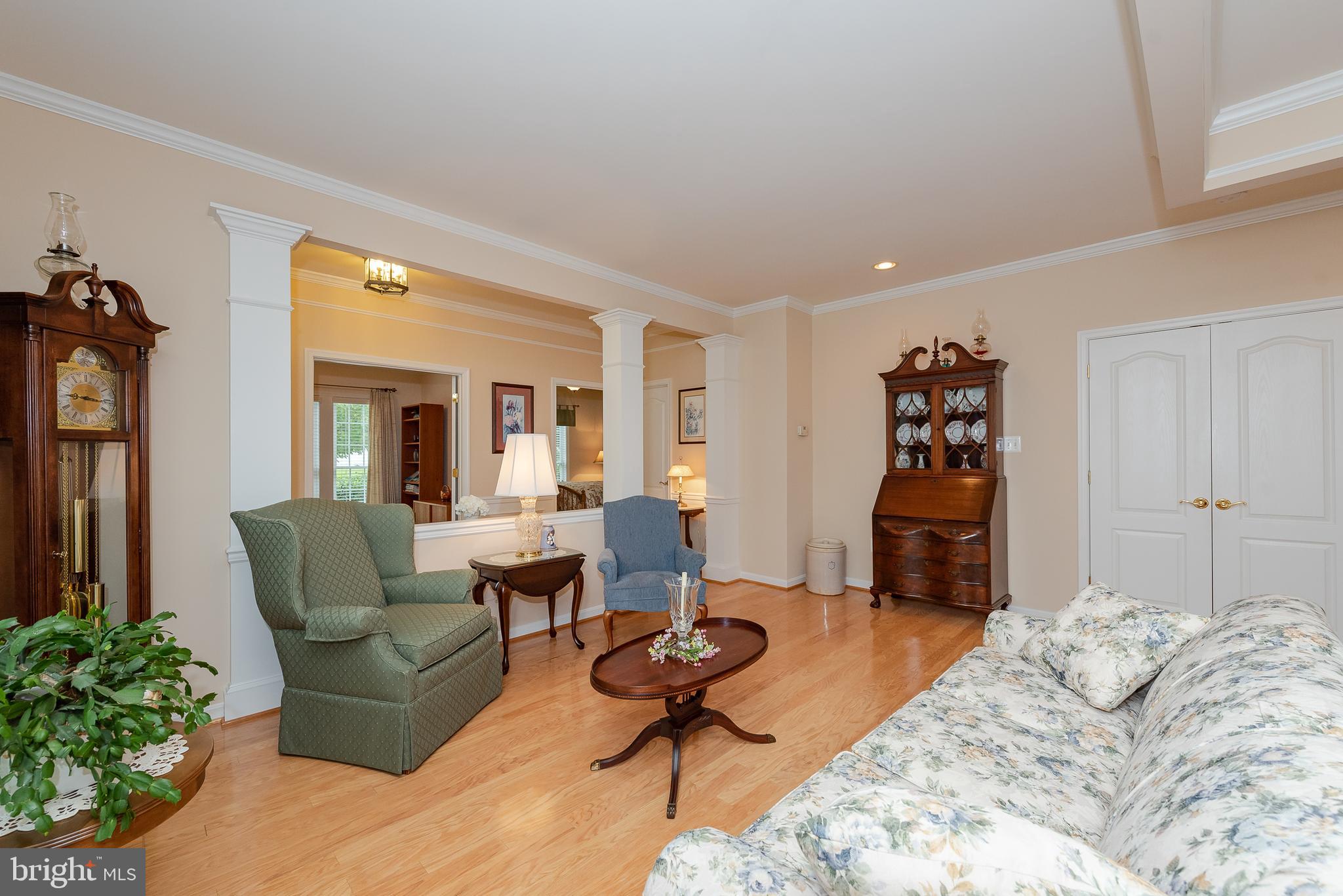 362 Grey Friars Road Westminster, MD 21158 - Photo 7 of 37 Living Room